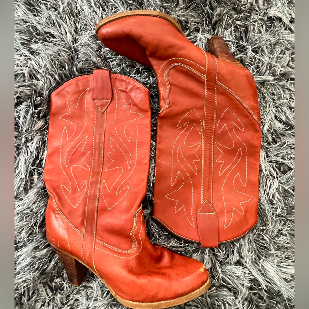 Jaguar Vintage Rust heeled boots western boho 70s 80s 8 cowboy Tangerine